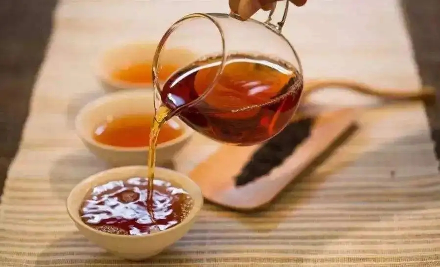 普洱茶怎么這么濃？
