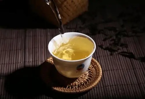 答應(yīng)我 晚飯后喝一杯普洱茶好嗎？