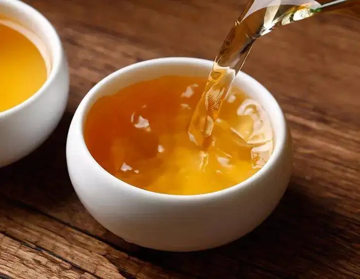 普洱茶的湯色為何是這樣的？