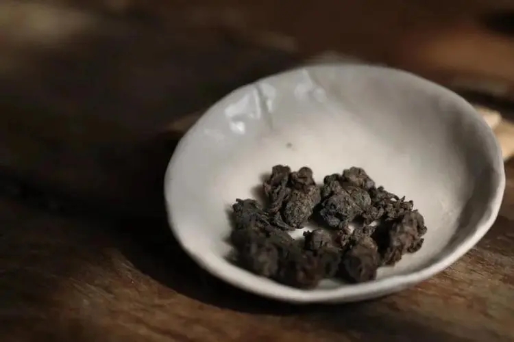 茶有倉(cāng)味怎么處理？