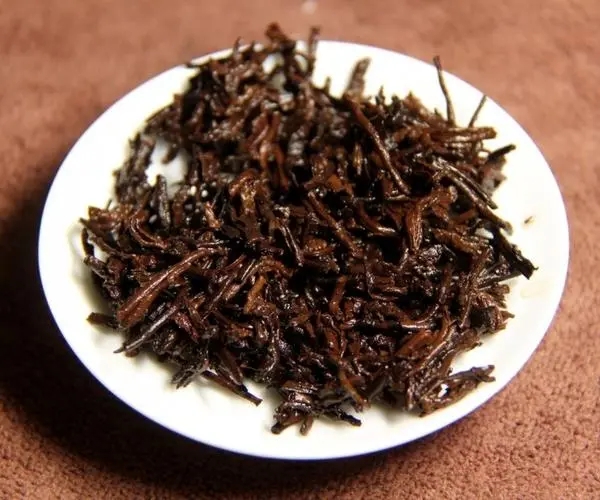 怎樣從茶香來(lái)辨認(rèn)普洱茶的好壞？