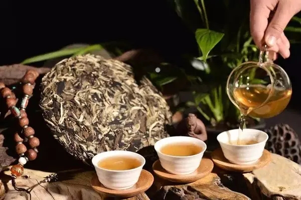 到底什么是普洱茶的喉韻？如何感受？