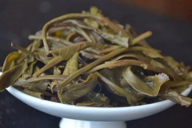 茶梗對普洱茶有什么重要的作用？丨知識