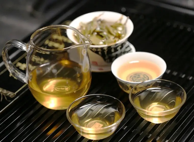 泡茶用什么水？礦泉水，純凈水還是自來(lái)水？老中醫(yī)的做法值得參考