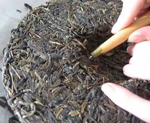 步入冬季，溫暖時(shí)刻 ，哪類(lèi)人更適合 喝普洱熟茶