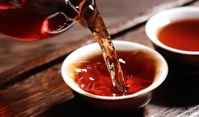 普洱茶泡法和喝法不同，起到的效果差異大