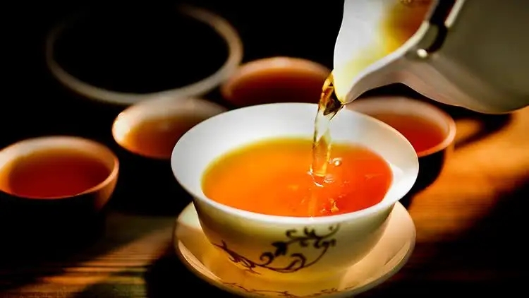 用建盞喝茶有什么好處？